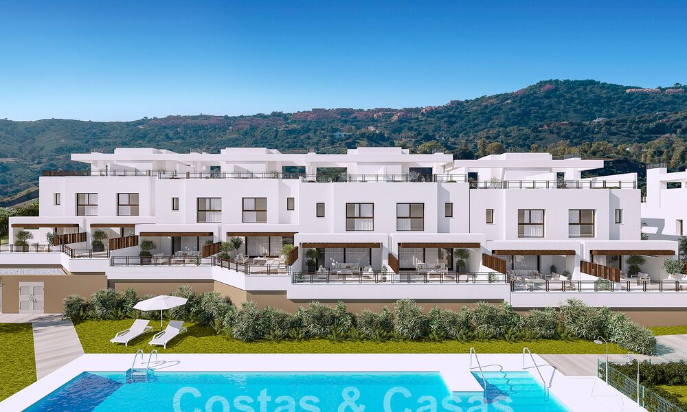 New development consisting of 8 townhouses for sale, with open views of the golf courses of the coveted golf resort of La Cala Golf, Mijas 53264