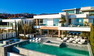 Move-in ready. Exclusive, new villa with unobstructed sea views for sale, located in a gated community in La Quinta, Marbella - Benahavis 51833 