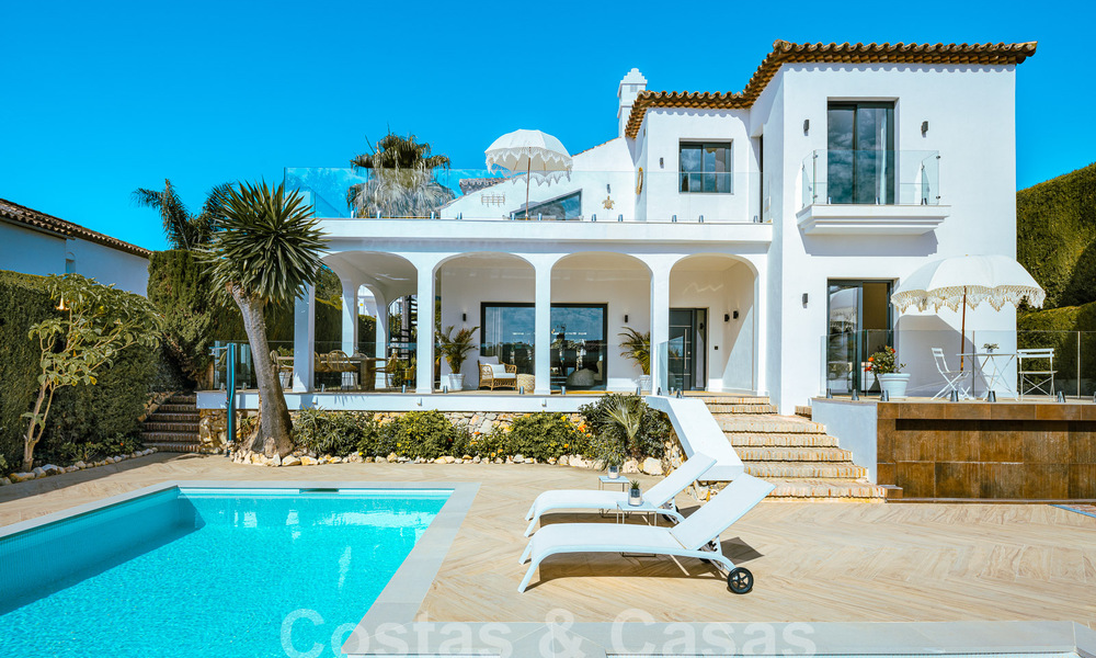 Luxurious villa for sale with a traditional architectural style located in a gated community of Nueva Andalucia, Marbella 53692