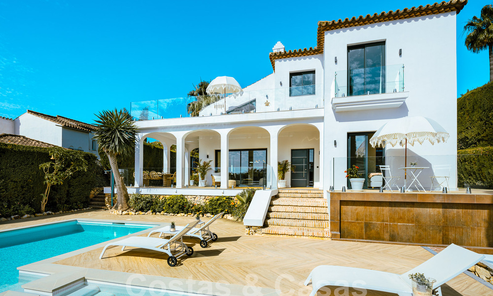 Luxurious villa for sale with a traditional architectural style located in a gated community of Nueva Andalucia, Marbella 53693