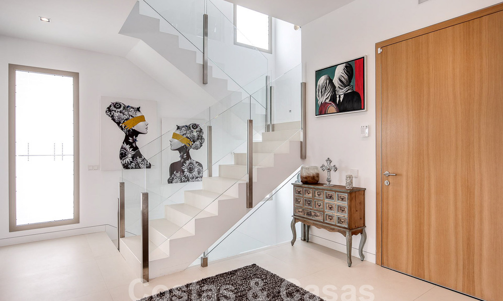 Move-in ready, modern luxury villa for sale within walking distance of the beach in a privileged area near Guadalmina Baja, Marbella - Estepona 53850