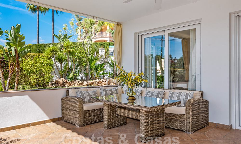 Charming villa for sale close to Elviria beach east of Marbella centre 53889