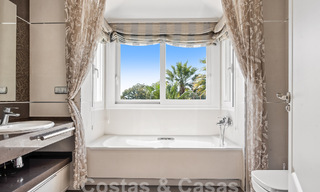 Charming villa for sale close to Elviria beach east of Marbella centre 53920 