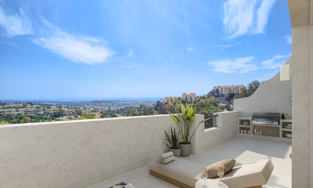 Top quality apartment with spacious terrace and undisturbed sea views for sale in Benahavis - Marbella 53954