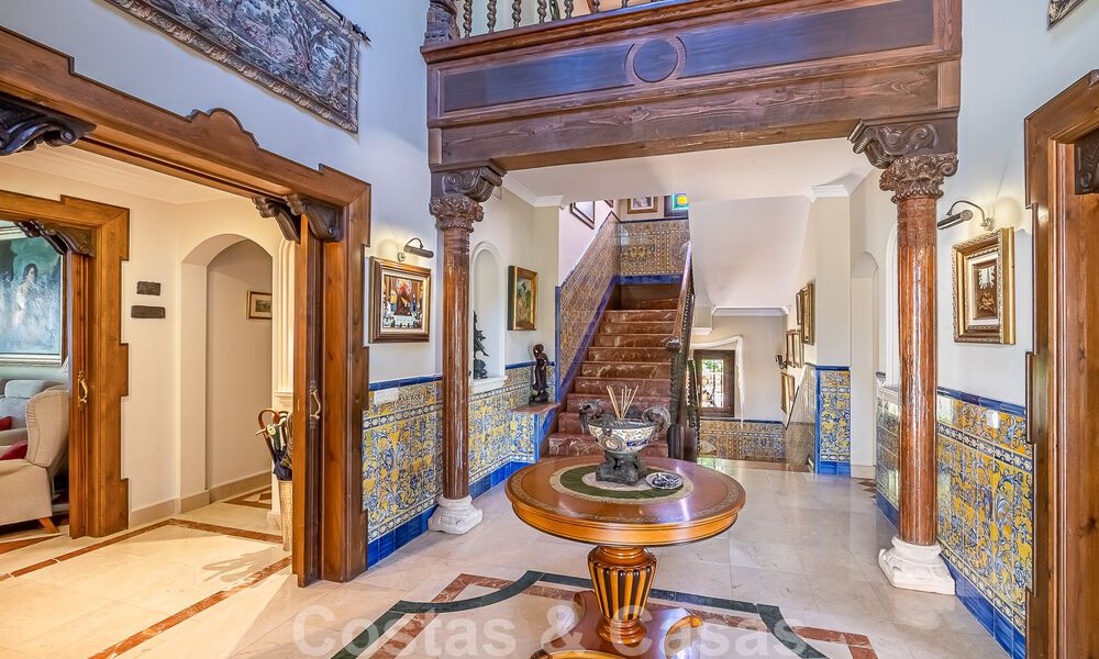 Stylish Andalusian luxury villa for sale a stone's throw from the beach in coveted urbanisation Bahia de Marbella 51884