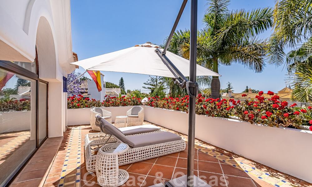 Stylish Andalusian luxury villa for sale a stone's throw from the beach in coveted urbanisation Bahia de Marbella 51893