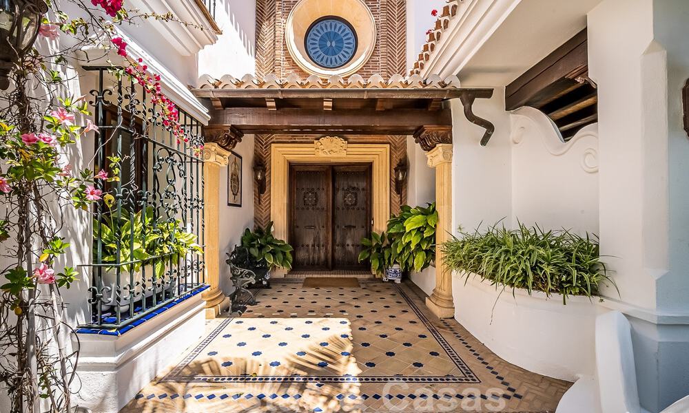 Stylish Andalusian luxury villa for sale a stone's throw from the beach in coveted urbanisation Bahia de Marbella 51903