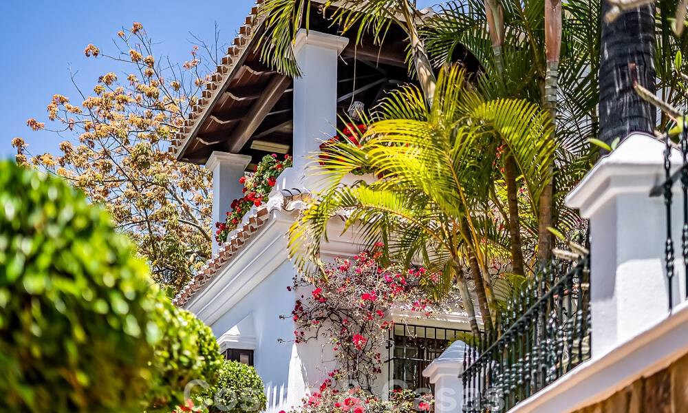 Stylish Andalusian luxury villa for sale a stone's throw from the beach in coveted urbanisation Bahia de Marbella 51908