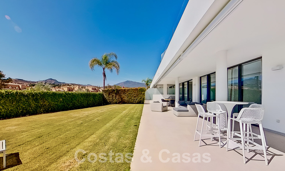 Modern garden apartment for sale with 3 bedrooms in golf resort on the New Golden Mile between Marbella and Estepona 53231