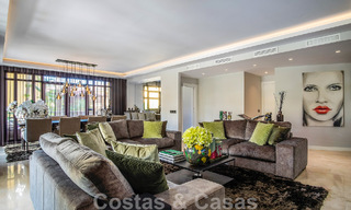 4-bedroom luxury apartment for sale in exclusive second-line beach complex in Puerto Banus, Marbella 52100 