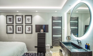 Luxury apartment for sale in exclusive second-line beach complex in Puerto Banus, Marbella 52122 