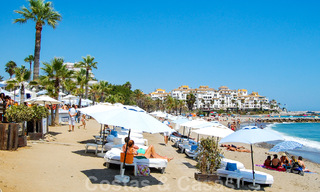 Luxury apartment for sale in exclusive second-line beach complex in Puerto Banus, Marbella 52144 