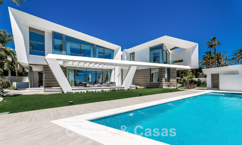 Newly built luxury villa with architectural design for sale, frontline beach in Los Monteros, Marbella 52332