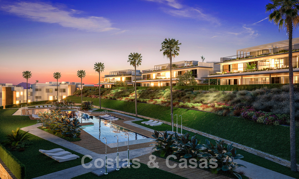 New project of prestige apartments for sale with private pool adjacent to golf course in East Marbella 52428