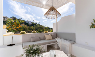 Quality refurbished apartment for sale overlooking the golf courses of La Quinta in Benahavis - Marbella 54366 