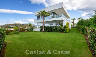 Modernist luxury villa for sale with magnificent sea and golf views in Benahavis - Marbella 54465 