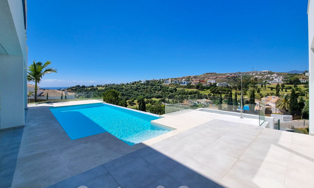 Modernist luxury villa for sale with magnificent sea and golf views in Benahavis - Marbella 54468