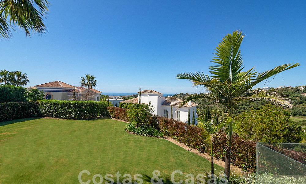 Modernist luxury villa for sale with magnificent sea and golf views in Benahavis - Marbella 54478