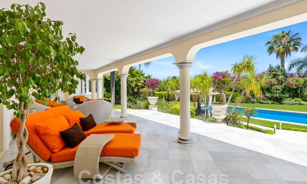 Mediterranean luxury villa for sale with 6 bedrooms in privileged golf surroundings in Nueva Andalucia's valley, Marbella 53169