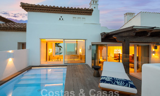 Superior frontline beachfront penthouse for sale with frontal sea views in Puente Romano on Marbella's Golden Mile 52906 