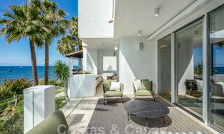 Superior frontline beachfront penthouse for sale with frontal sea views in Puente Romano on Marbella's Golden Mile 52914 