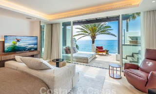 Superior frontline beachfront penthouse for sale with frontal sea views in Puente Romano on Marbella's Golden Mile 52920 