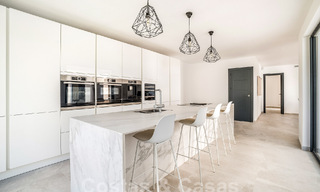 Mediterranean luxury villa for sale with a modernist feel in Benahavis - Marbella 53107 