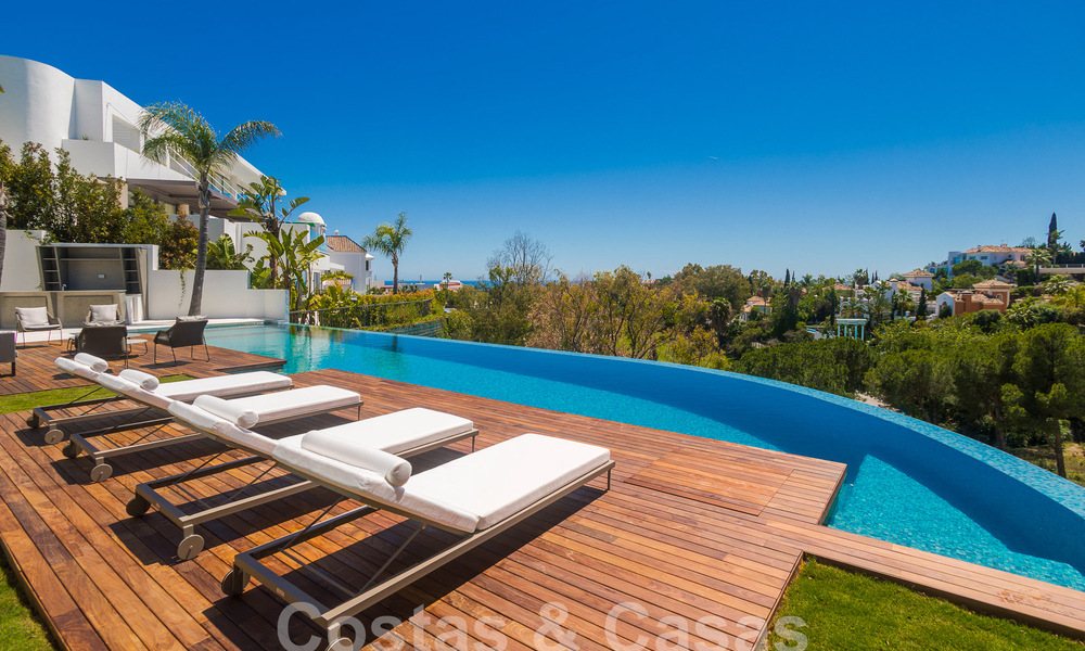 Move-in ready, new, modern 6-bedroom luxury villa for sale with sea views in La Quinta, Marbella - Benahavis 54311