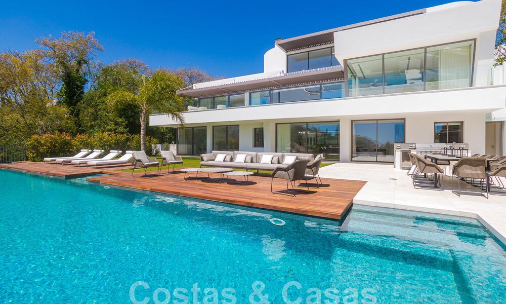 Move-in ready, new, modern 6-bedroom luxury villa for sale with sea views in La Quinta, Marbella - Benahavis 54313
