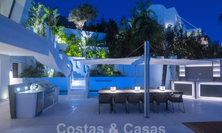 Move-in ready, new, modern 6-bedroom luxury villa for sale with sea views in La Quinta, Marbella - Benahavis 54319 