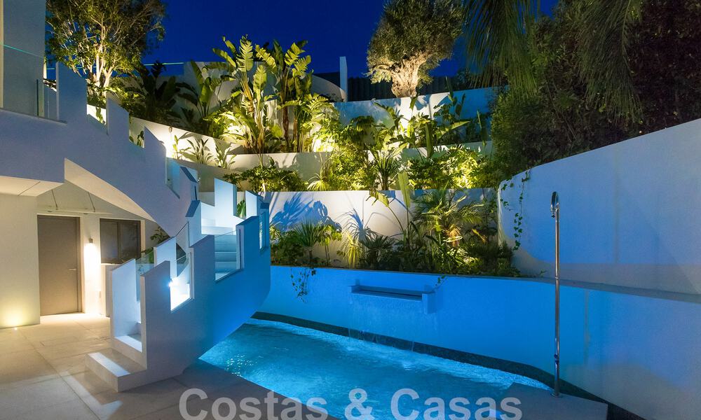 Move-in ready, new, modern 6-bedroom luxury villa for sale with sea views in La Quinta, Marbella - Benahavis 54321