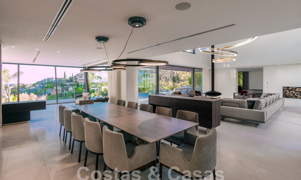 Move-in ready, new, modern 6-bedroom luxury villa for sale with sea views in La Quinta, Marbella - Benahavis 54326