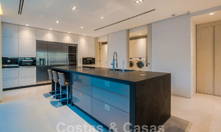 Move-in ready, new, modern 6-bedroom luxury villa for sale with sea views in La Quinta, Marbella - Benahavis 54328 