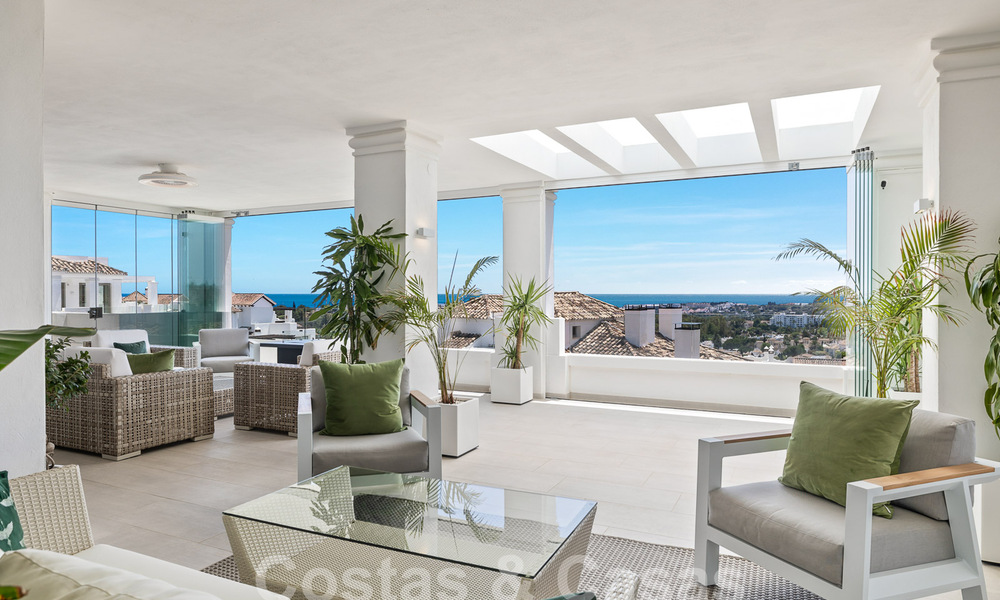 Luxurious and extremely spacious apartment for sale in a chic complex in Nueva Andalucia, Marbella 54535