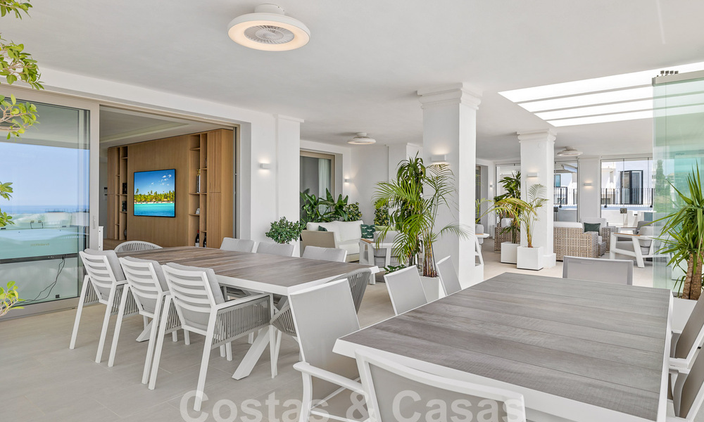 Luxurious and extremely spacious apartment for sale in a chic complex in Nueva Andalucia, Marbella 54536