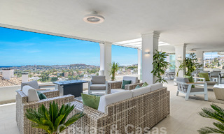 Luxurious and extremely spacious apartment for sale in a chic complex in Nueva Andalucia, Marbella 54538 