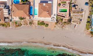 Stunning modern-Mediterranean-style beach villa for sale with frontal sea views, frontline beach in Mijas, Costa del Sol 54557 