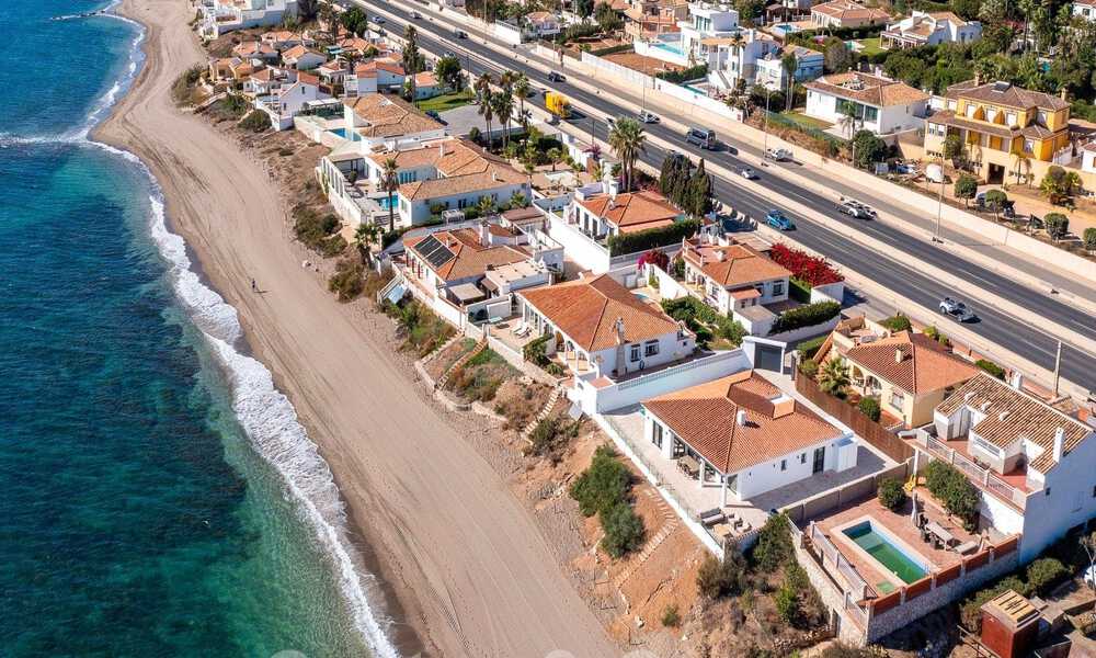 Stunning modern-Mediterranean-style beach villa for sale with frontal sea views, frontline beach in Mijas, Costa del Sol 54558