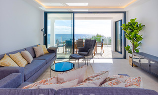 Stunning modern-Mediterranean-style beach villa for sale with frontal sea views, frontline beach in Mijas, Costa del Sol 54567 