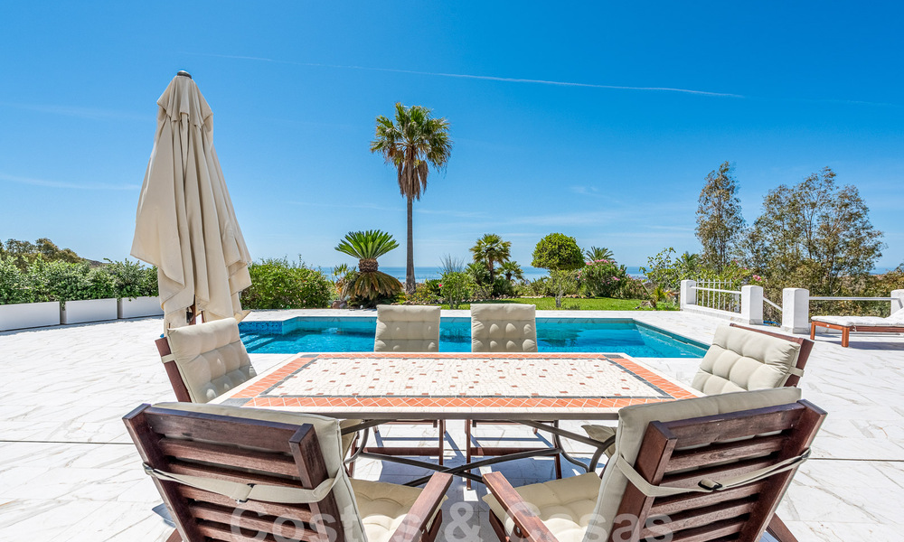 Spanish luxury villa for sale with expansive sea views in the hills of Mijas, Costa del Sol 54677