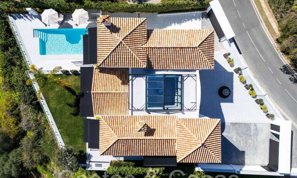 Prestigious, Spanish luxury villa for sale with magnificent views in the hills of La Quinta, Benahavis - Marbella 64936