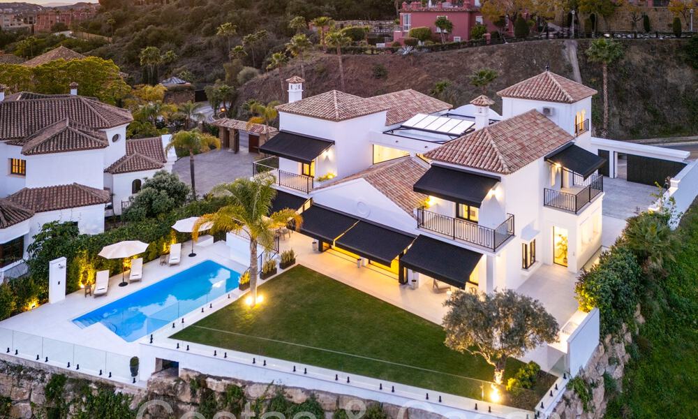 Prestigious, Spanish luxury villa for sale with magnificent views in the hills of La Quinta, Benahavis - Marbella 64946