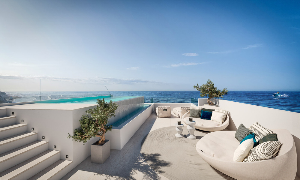 Exclusive project with 4 semi-detached luxury villas for sale, frontline beach, in East Marbella. Last villa, huge discount! 53342