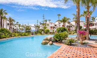 Mundane luxury apartment for sale, in Marina Puente Romano on Marbella's Golden Mile 53752 