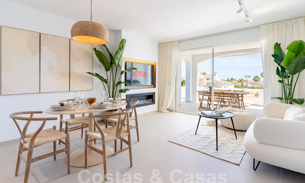 Charming luxury apartment for sale with panoramic views, walking distance to Puerto Banus in Nueva Andalucia, Marbella 54372