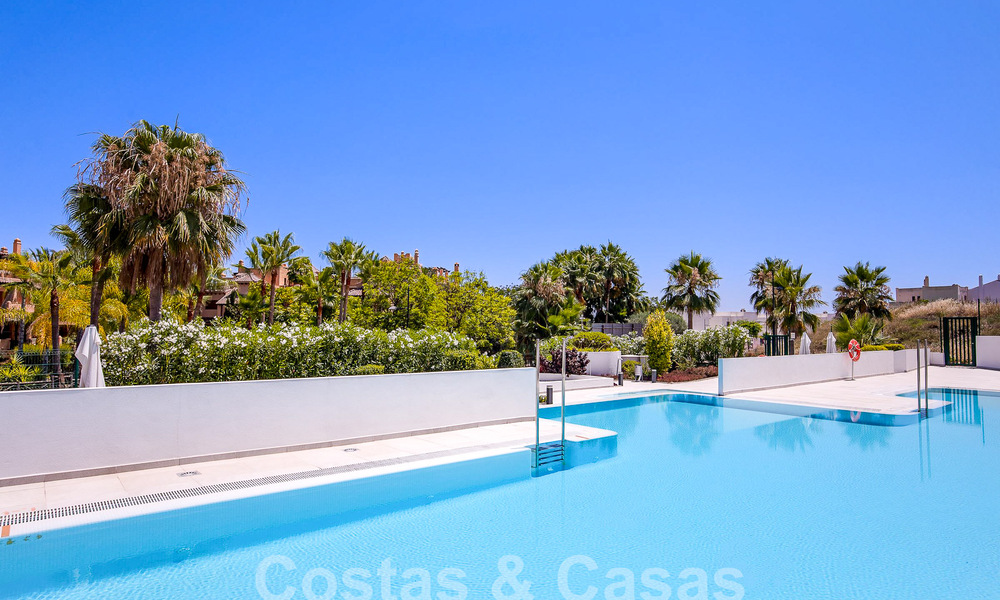 Contemporary duplex penthouse for sale with private pool, on the New Golden Mile between Marbella and Estepona 53606