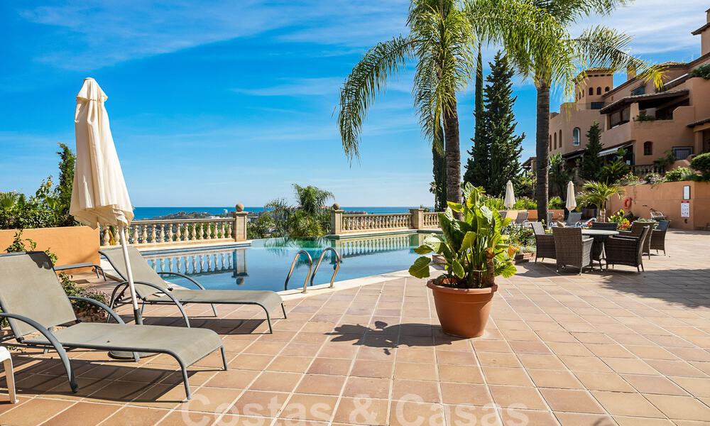 Luxurious duplex penthouse with breathtaking sea views for sale in the golf valley of Nueva Andalucia, Marbella 54619