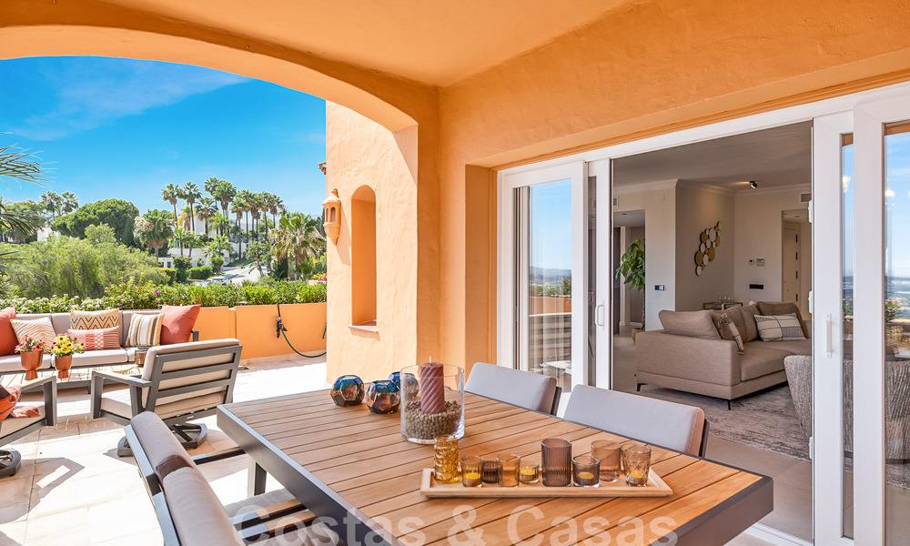 Luxurious duplex penthouse with breathtaking sea views for sale in the golf valley of Nueva Andalucia, Marbella 54636