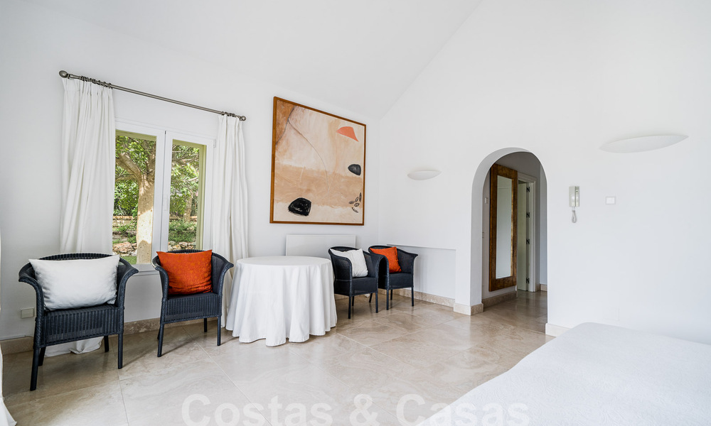 Luxury villa for sale in a Spanish architectural style in the prestigious gated urbanisation of Cascada de Camojan, Marbella 54844