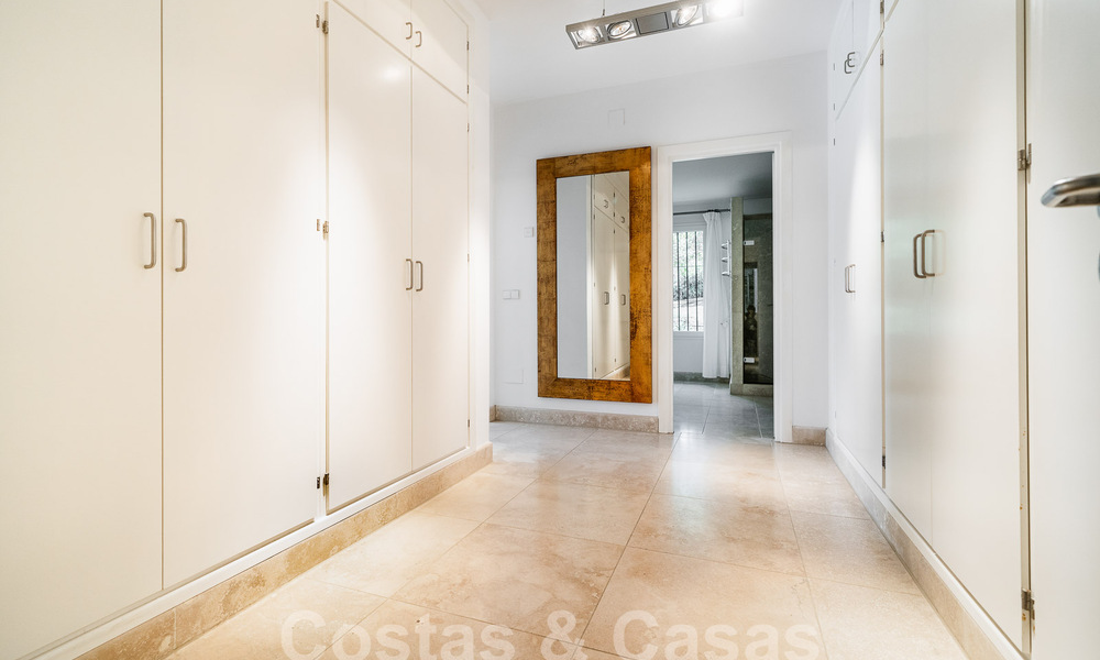 Luxury villa for sale in a Spanish architectural style in the prestigious gated urbanisation of Cascada de Camojan, Marbella 54854